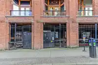 5-1 550 BEATTY STREET - thumbnail 26