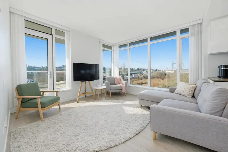 406 2388 MADISON AVENUE - photo 3 of 21