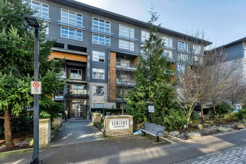 316 9168 SLOPES MEWS - photo 2 of 25