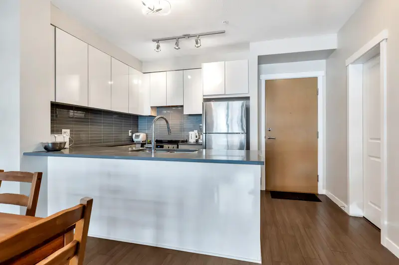 316 9168 SLOPES MEWS - photo 3 of 25