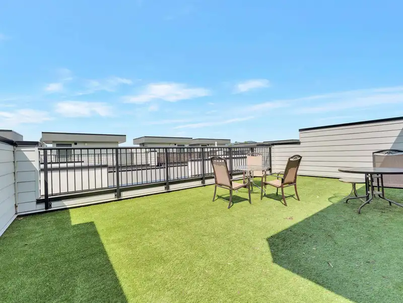 31 1419 MCCALLUM ROAD - photo 2 of 29