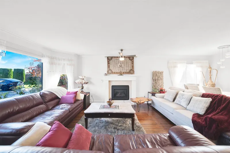 107 15501 89A AVENUE - photo 2 of 25