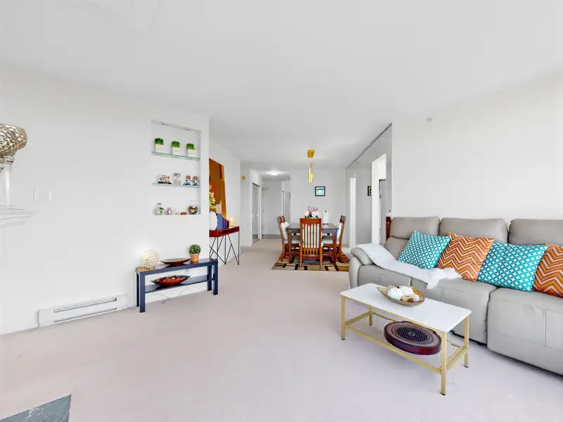 1005 4567 HAZEL STREET - photo 3 of 39