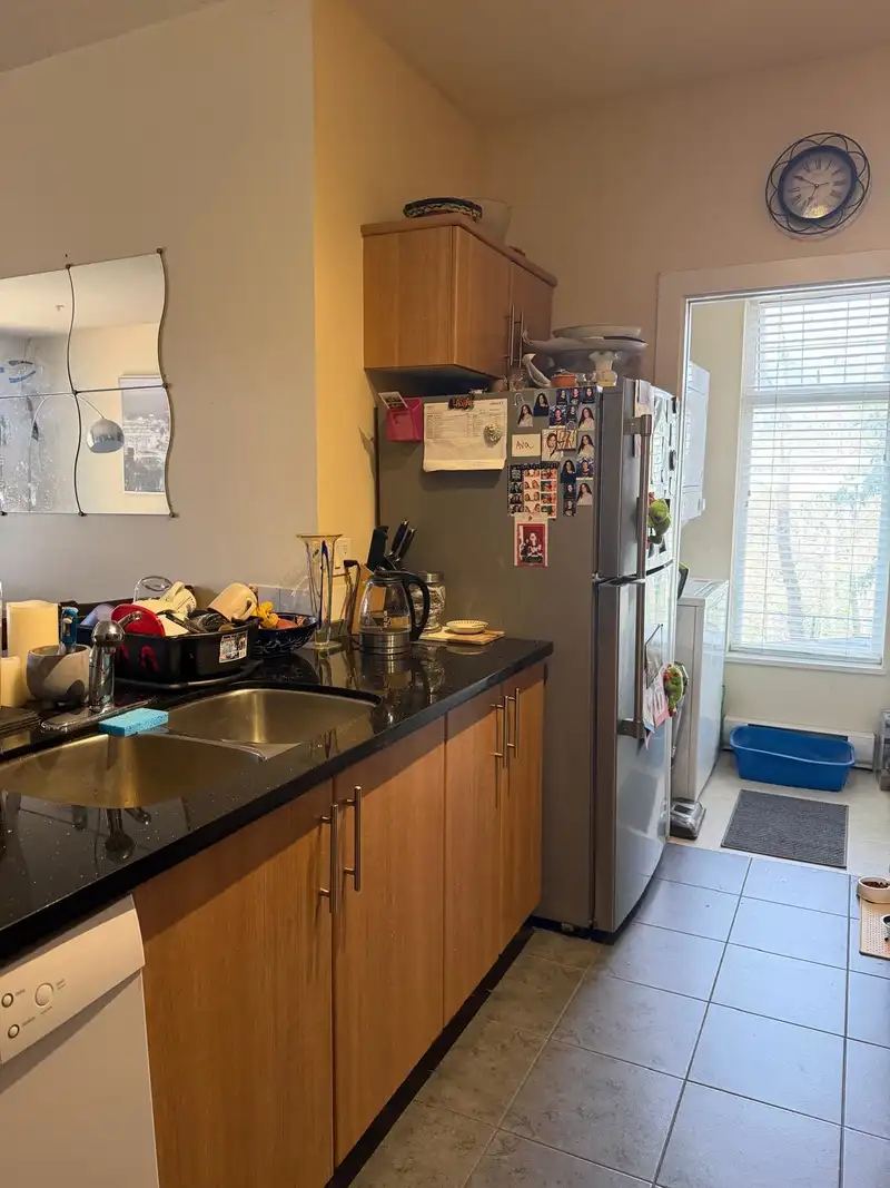 109 3240 ST JOHNS STREET - photo 2 of 7