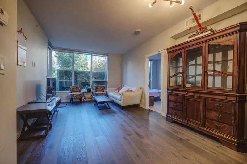 115 5687 GRAY AVENUE - photo 2 of 22