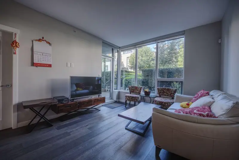 115 5687 GRAY AVENUE - photo 3 of 22