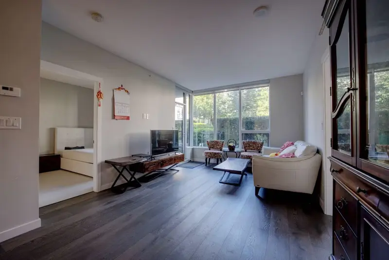 115 5687 GRAY AVENUE - photo 4 of 22