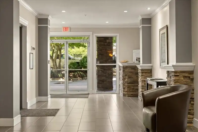 308 2068 SANDALWOOD CRESCENT - photo 2 of 25