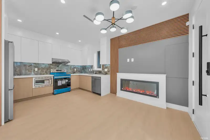 2891 ETON STREET - photo 4 of 23