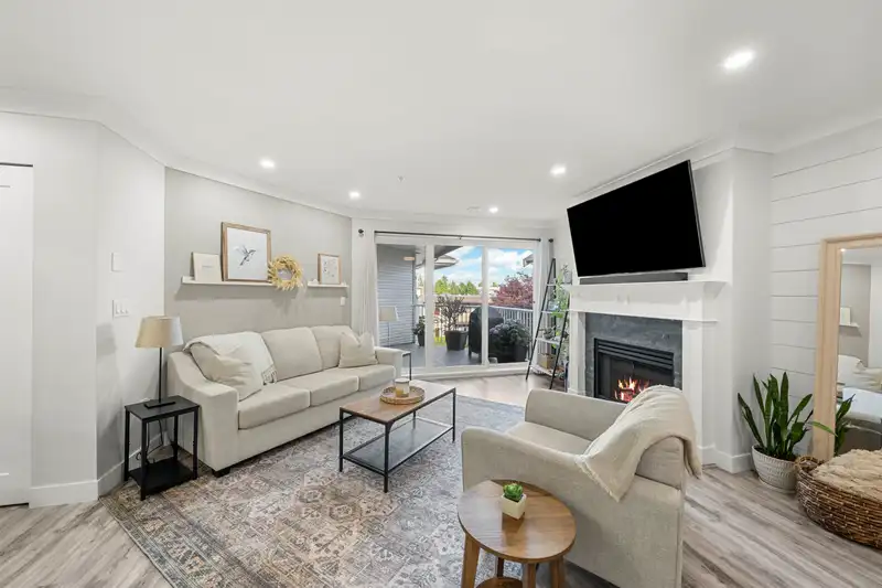 308 4770 52A STREET - photo 4 of 25