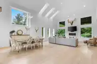 12583 261 STREET - thumbnail 4