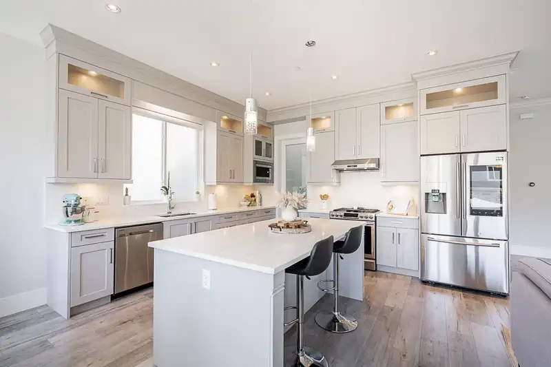 23106 135 AVENUE - photo 4 of 40