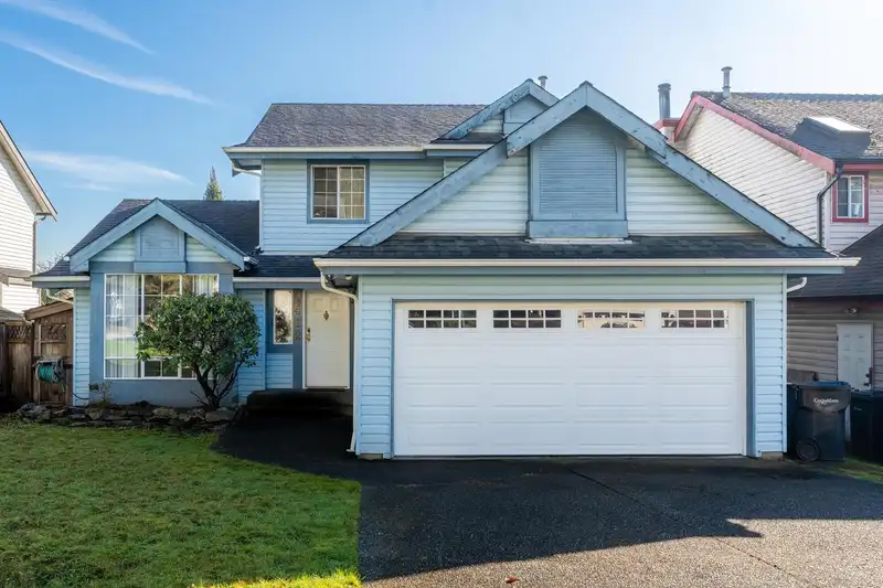 2412 MAGELLAN COURT - photo 1 of 31
