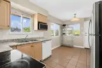 1020 E KING EDWARD AVENUE - thumbnail 13