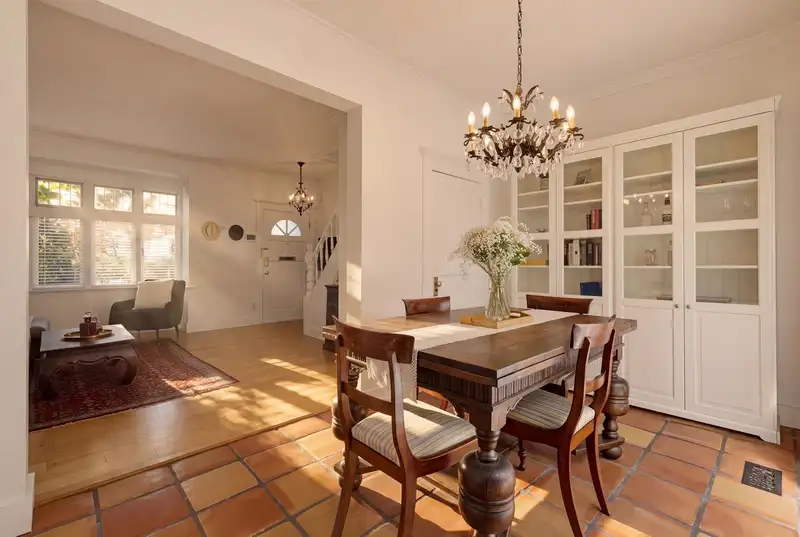 2636 HEMLOCK STREET - photo 3 of 27