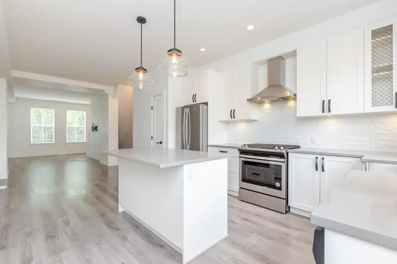 21 5945 176A STREET - photo 1 of 40