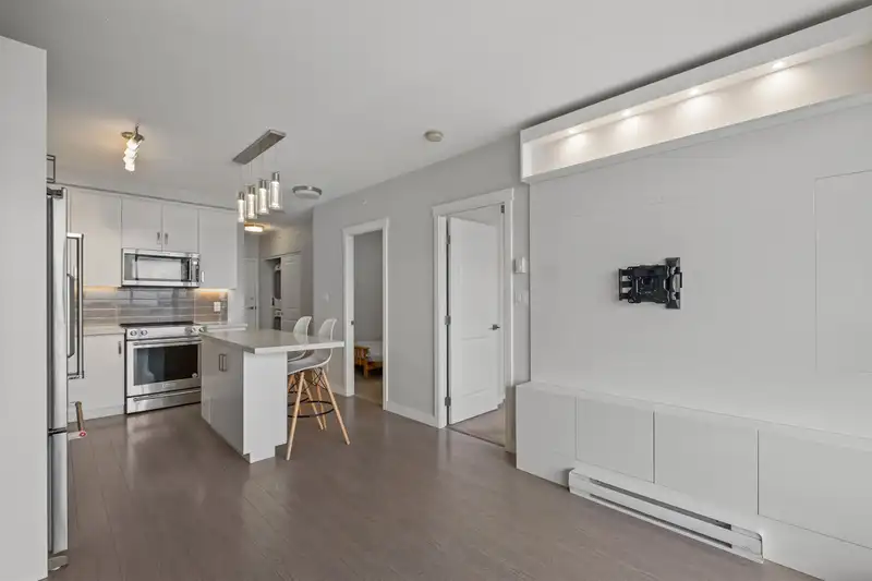 1703 11967 80 AVENUE - photo 4 of 26
