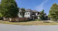 32998 BOOTHBY AVENUE - thumbnail 4
