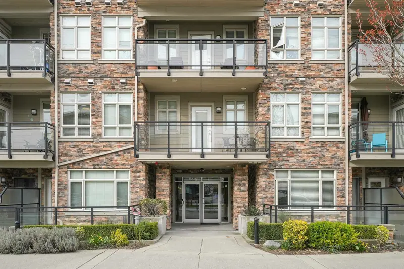 203 20861 83 AVENUE - photo 3 of 25