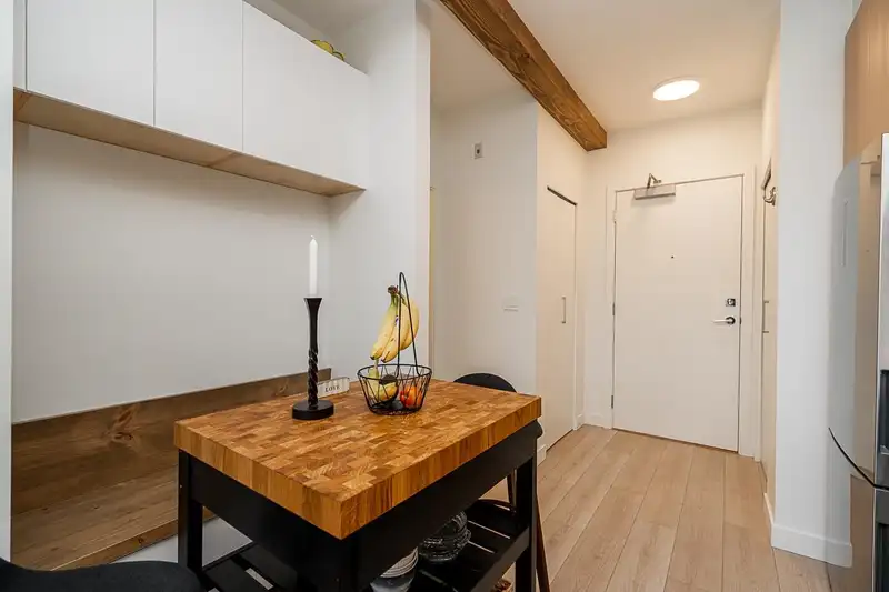 304 10777 138 STREET - photo 2 of 15
