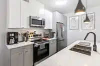 303 12320 222 STREET - thumbnail 16