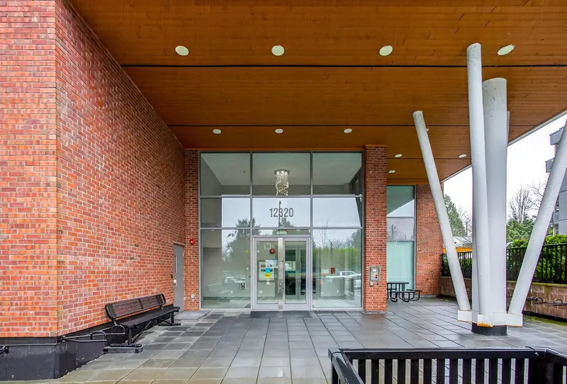 303 12320 222 STREET - photo 4 of 25