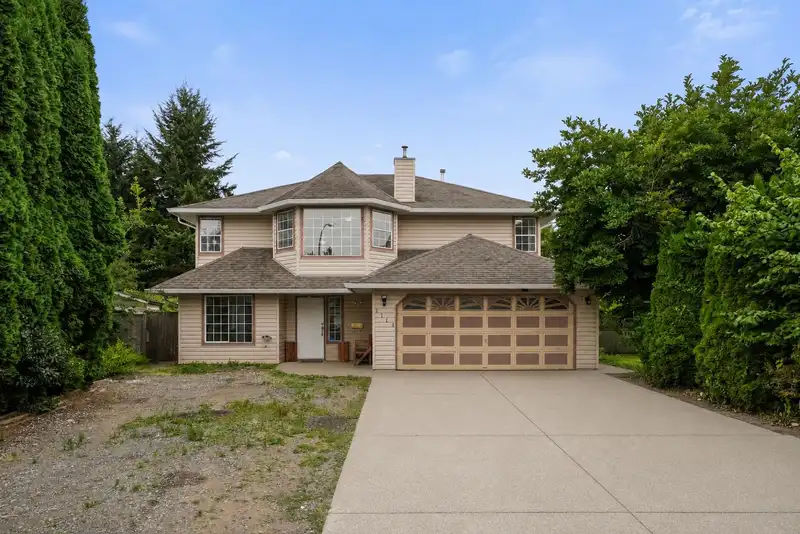 2749 DEHAVILLAND PLACE - photo 1 of 19