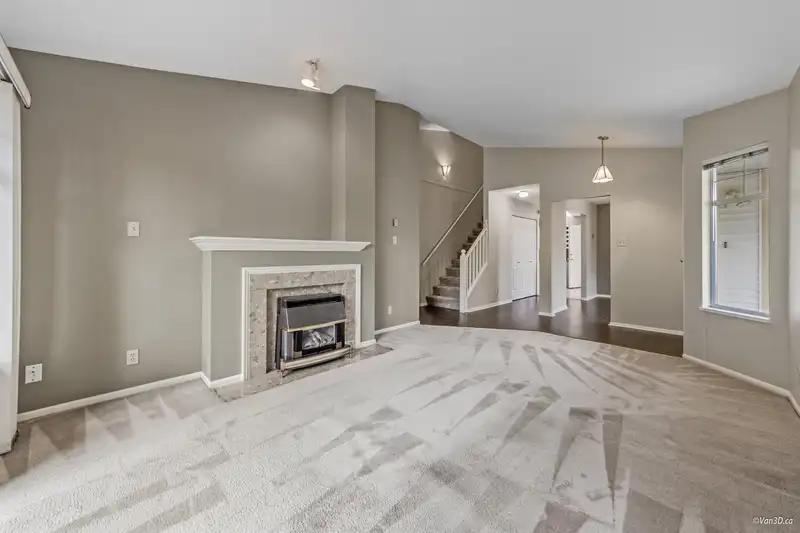 148 8737 212 STREET - photo 2 of 40