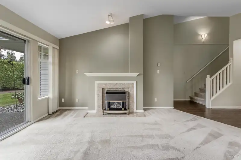 148 8737 212 STREET - photo 4 of 40