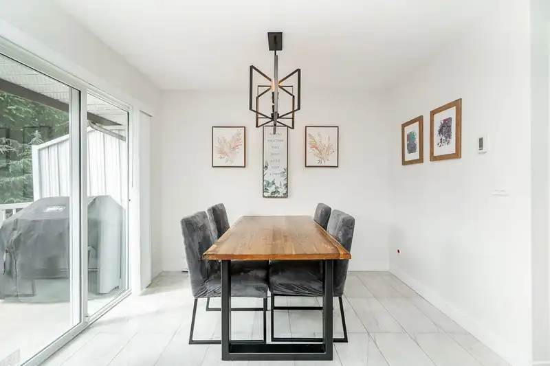 14 2352 PITT RIVER ROAD - photo 4 of 39