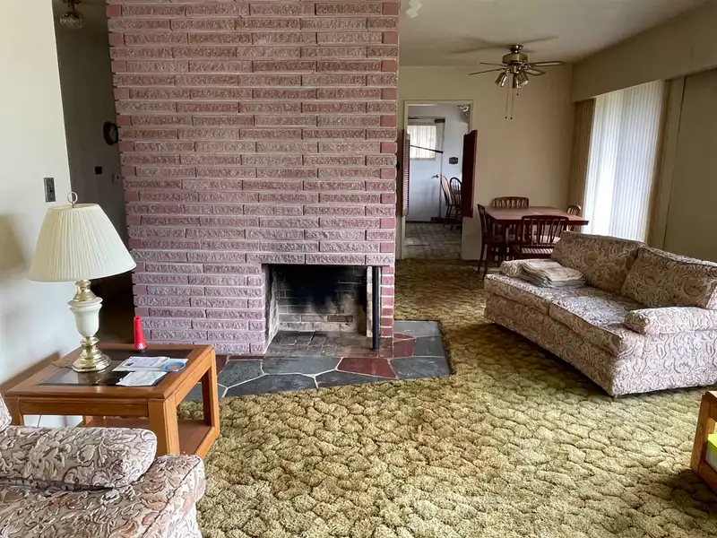 7131 WILLIAMS ROAD - photo 3 of 13