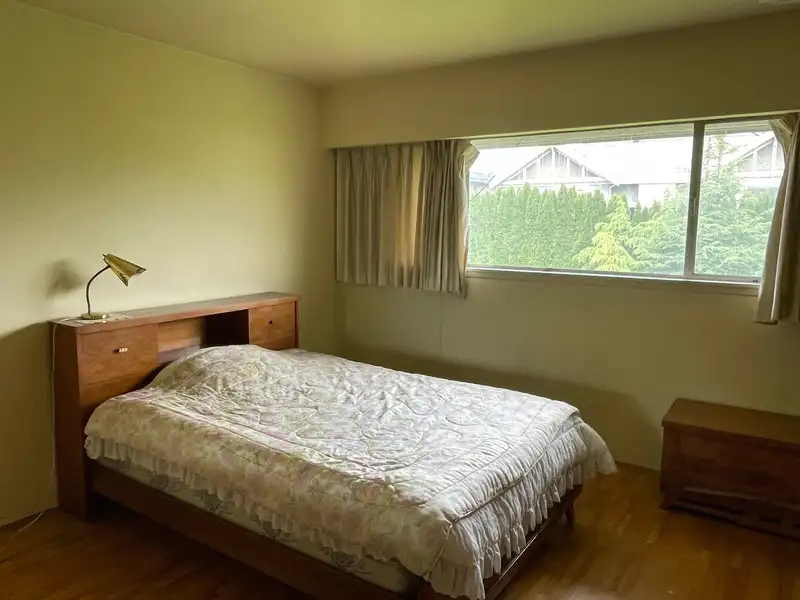 7131 WILLIAMS ROAD - photo 4 of 13