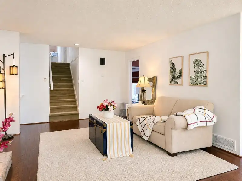 9560 GLENDOWER DRIVE - photo 3 of 19