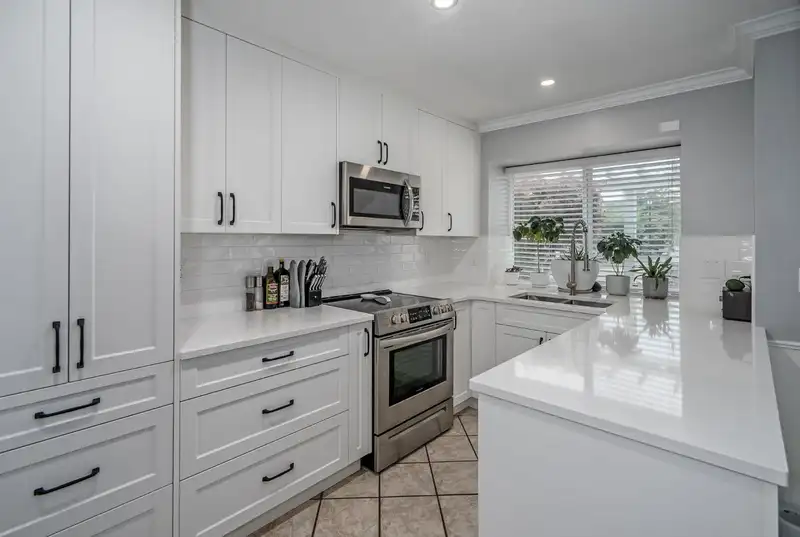 5 23575 119 AVENUE - photo 2 of 22