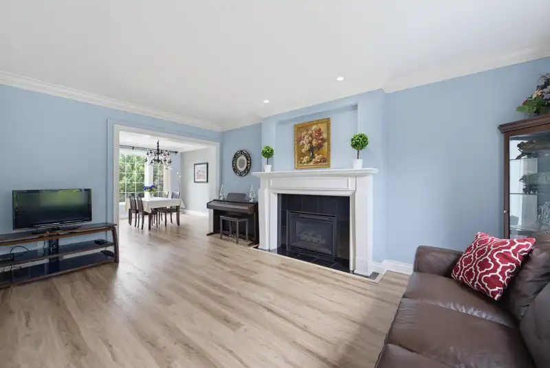 35898 STONECROFT PLACE - photo 3 of 40