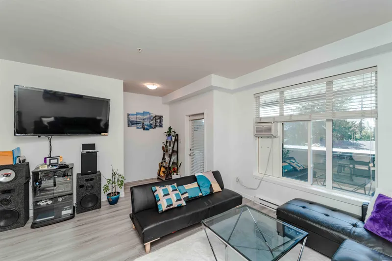 216 32083 HILLCREST AVENUE - photo 4 of 25