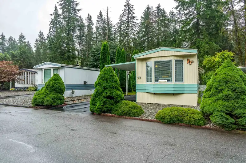 46 2305 200 STREET - photo 3 of 35