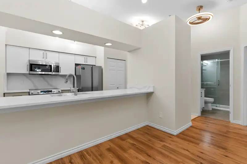 307 12739 72 AVENUE - photo 1 of 15