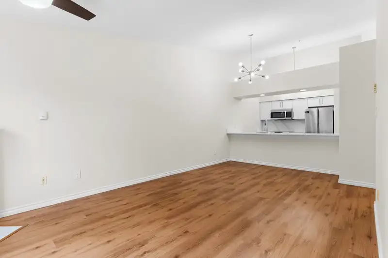 307 12739 72 AVENUE - photo 4 of 15