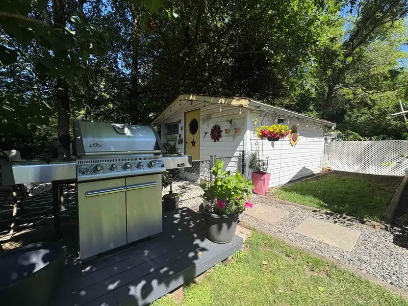 25 2315 198 STREET - photo 2 of 26