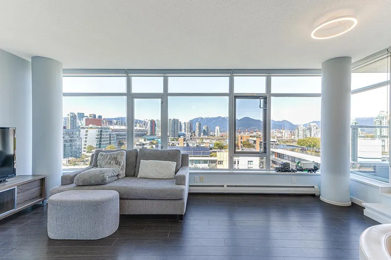 1404 138 W 1ST AVENUE - photo 3 of 24