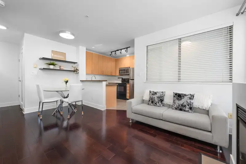 204 2680 ARBUTUS STREET - photo 4 of 23