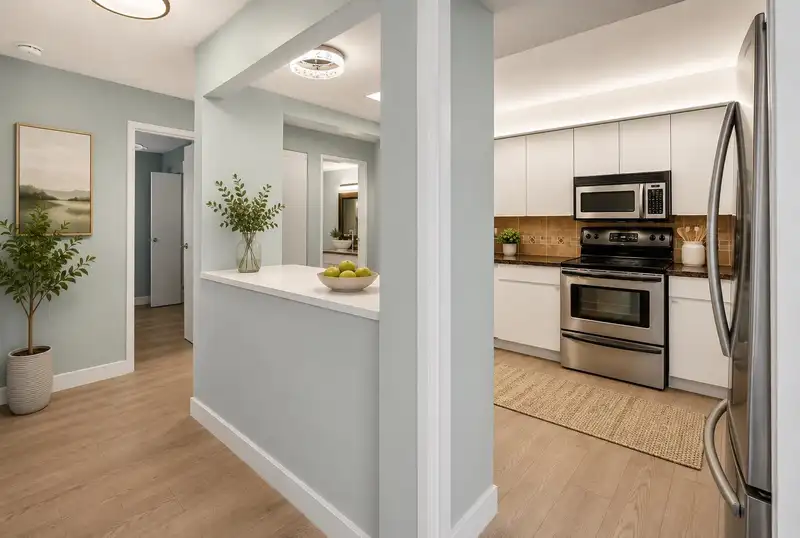 206 1340 DUCHESS AVENUE - photo 4 of 37