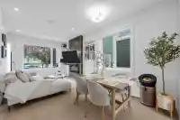 1 560 W 63RD AVENUE - thumbnail 2