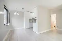 206 15020 NORTH BLUFF ROAD - thumbnail 4