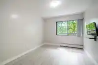 206 15020 NORTH BLUFF ROAD - thumbnail 9