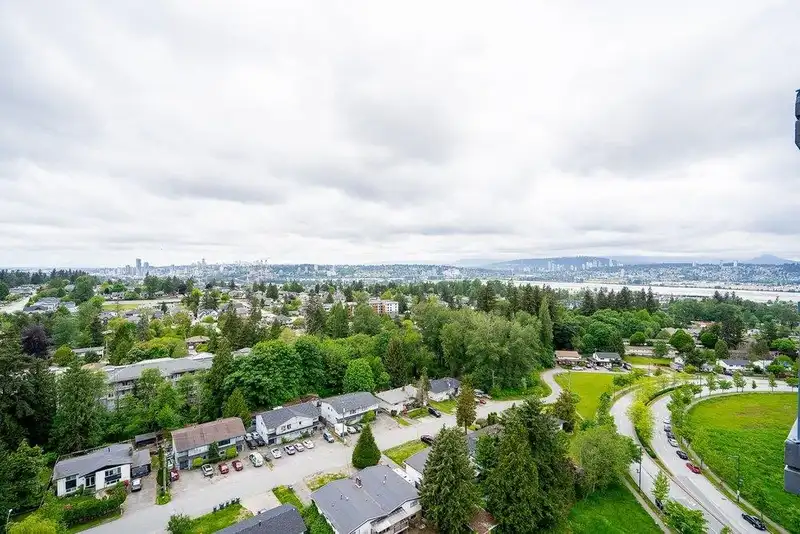 1903 10899 UNIVERSITY DRIVE - photo 2 of 36
