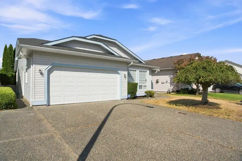 44669 MONTE VISTA DRIVE - photo 3 of 40
