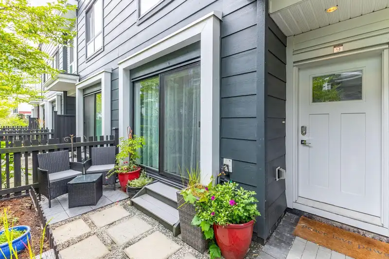 9 16315 23A AVENUE - photo 4 of 40