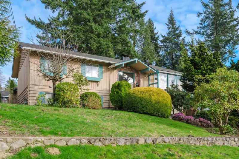 11030 BOND BOULEVARD - photo 1 of 40